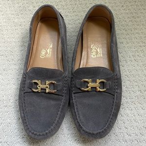 Ferragamo driving loafers size 9.5